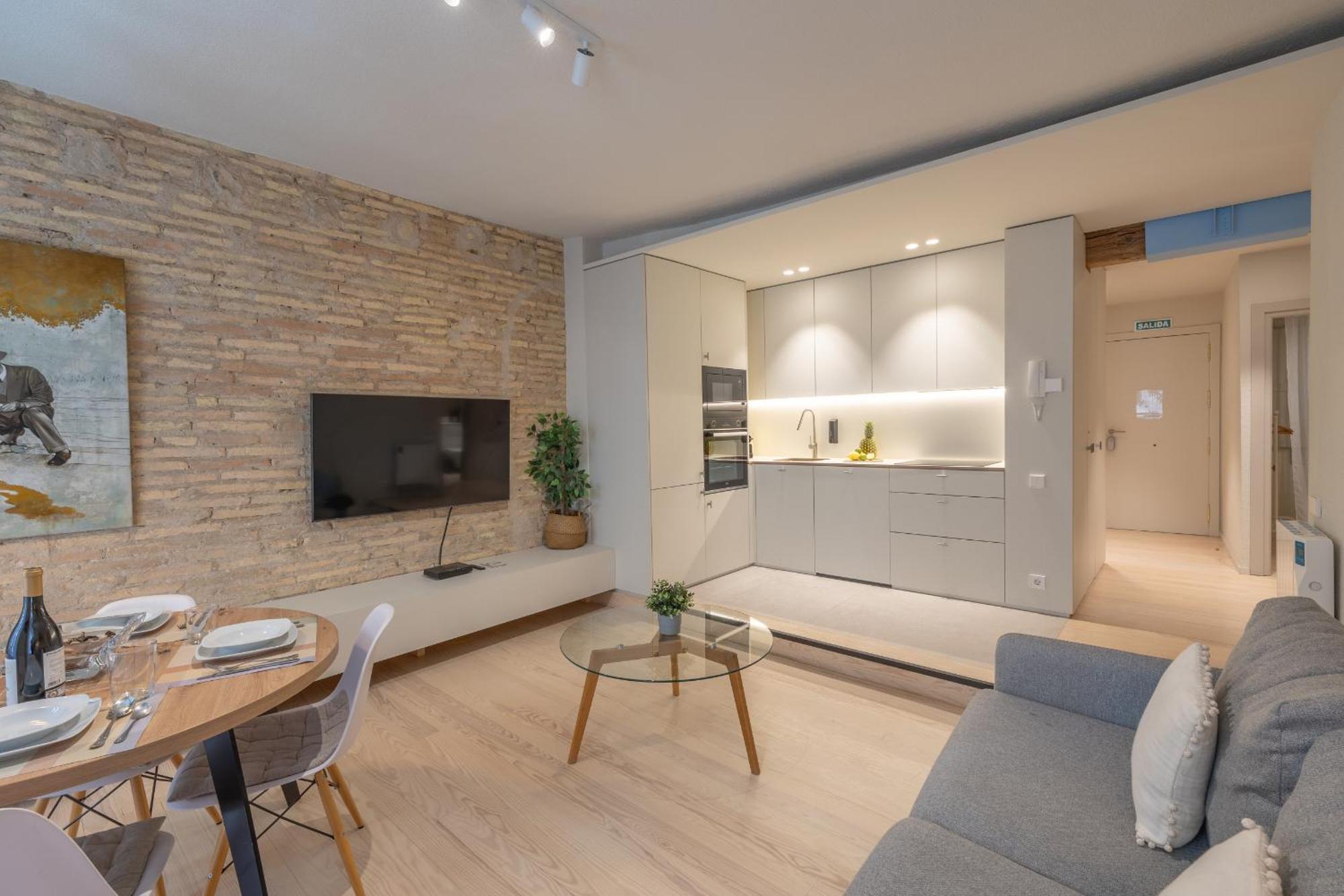 Tuapartamento Centro Pamplona - Zapateria 30 المظهر الخارجي الصورة